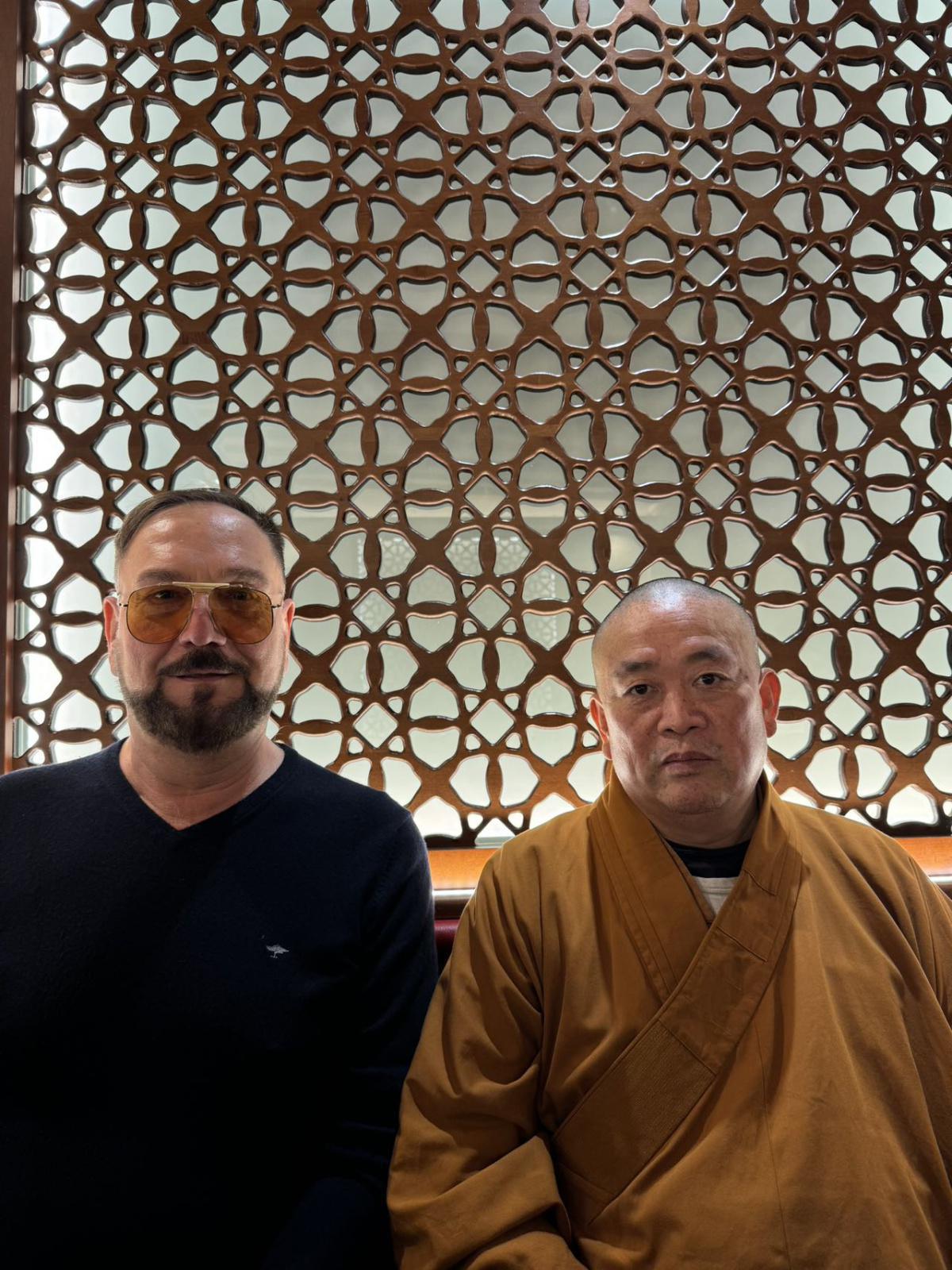 Wiedersehen mit dem Abt Shi Yong Xin Wiedersehen mit dem Abt Shi Yong Xin