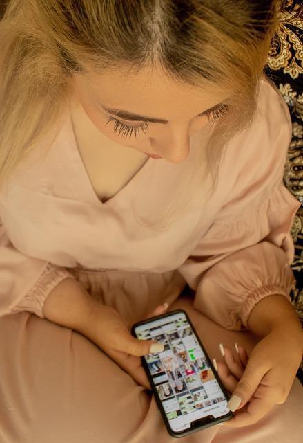 Soziale Medien - Soziale Medien -