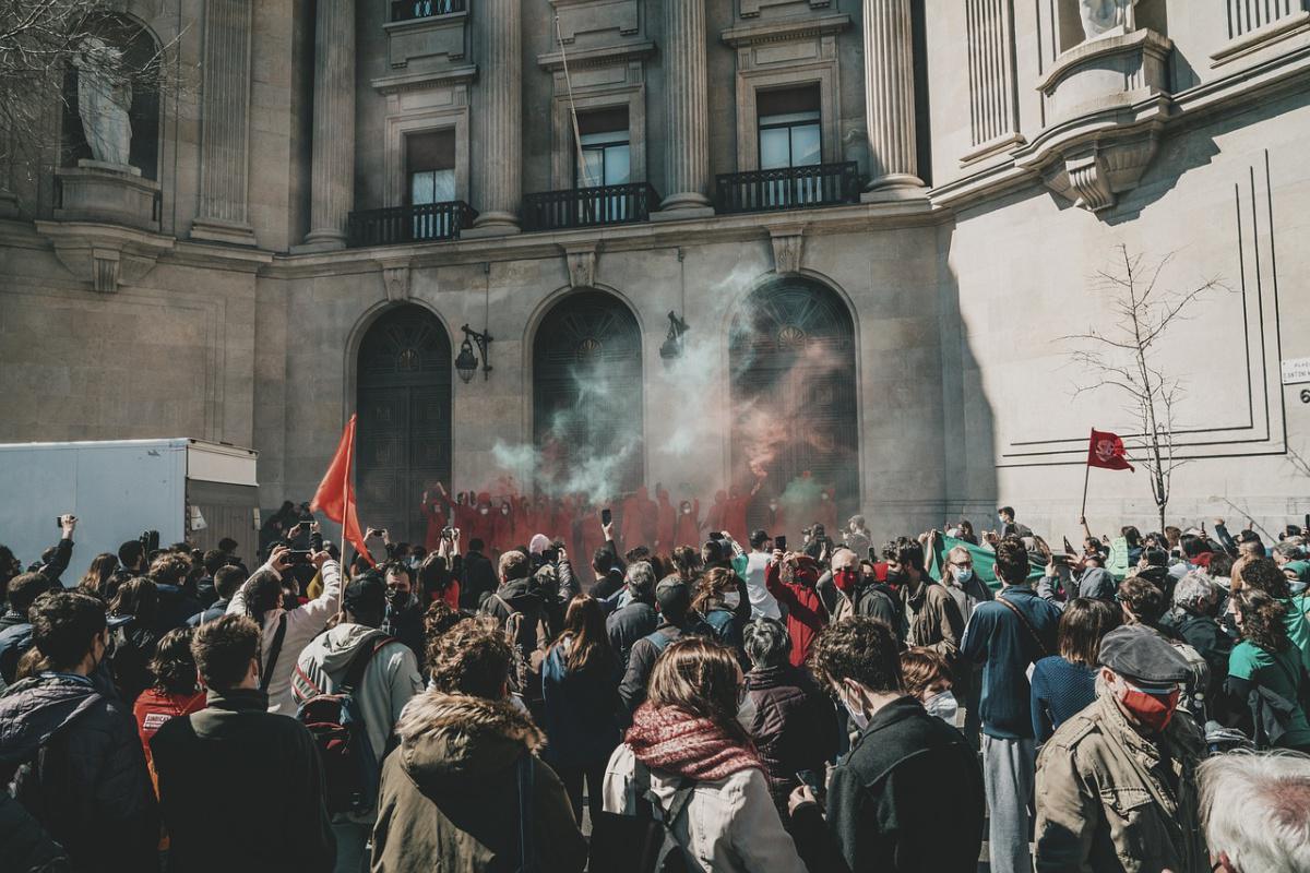 64 ans c’est NON ! Tous ensemble le jeudi 23 mars 