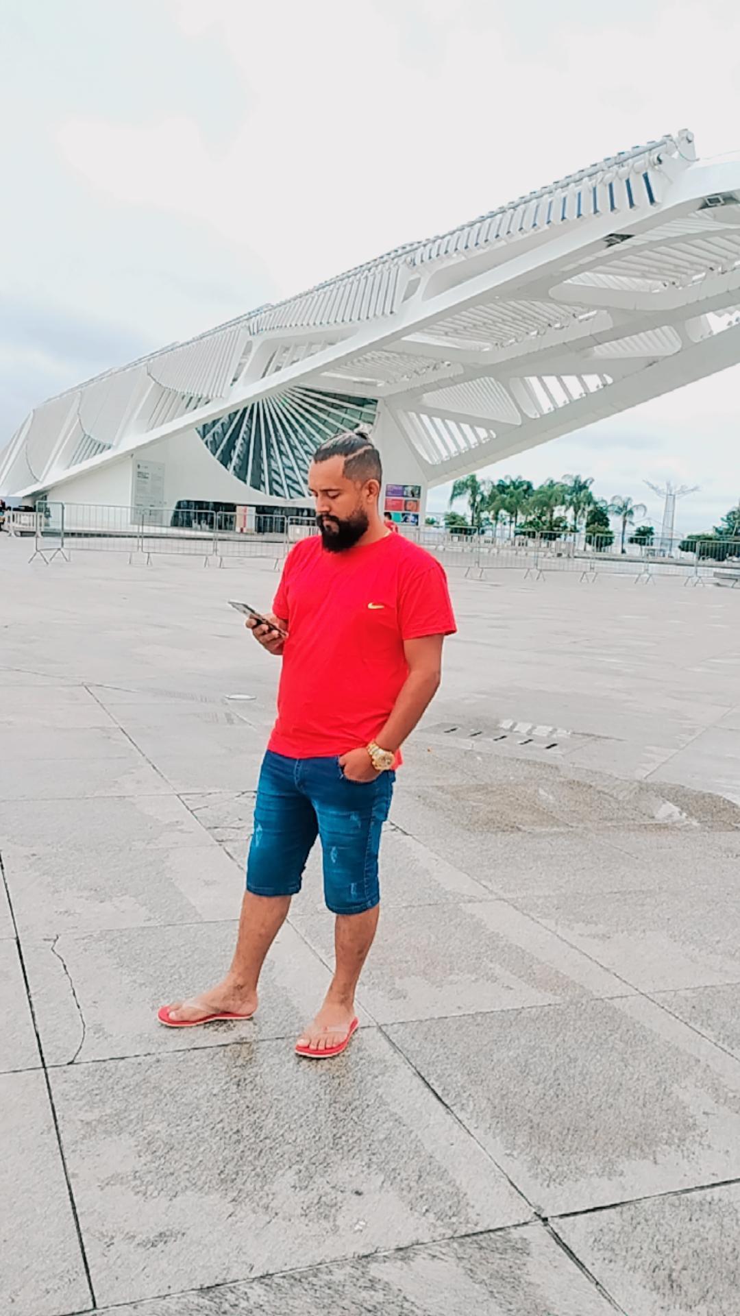 Brandon Ferreira Barros