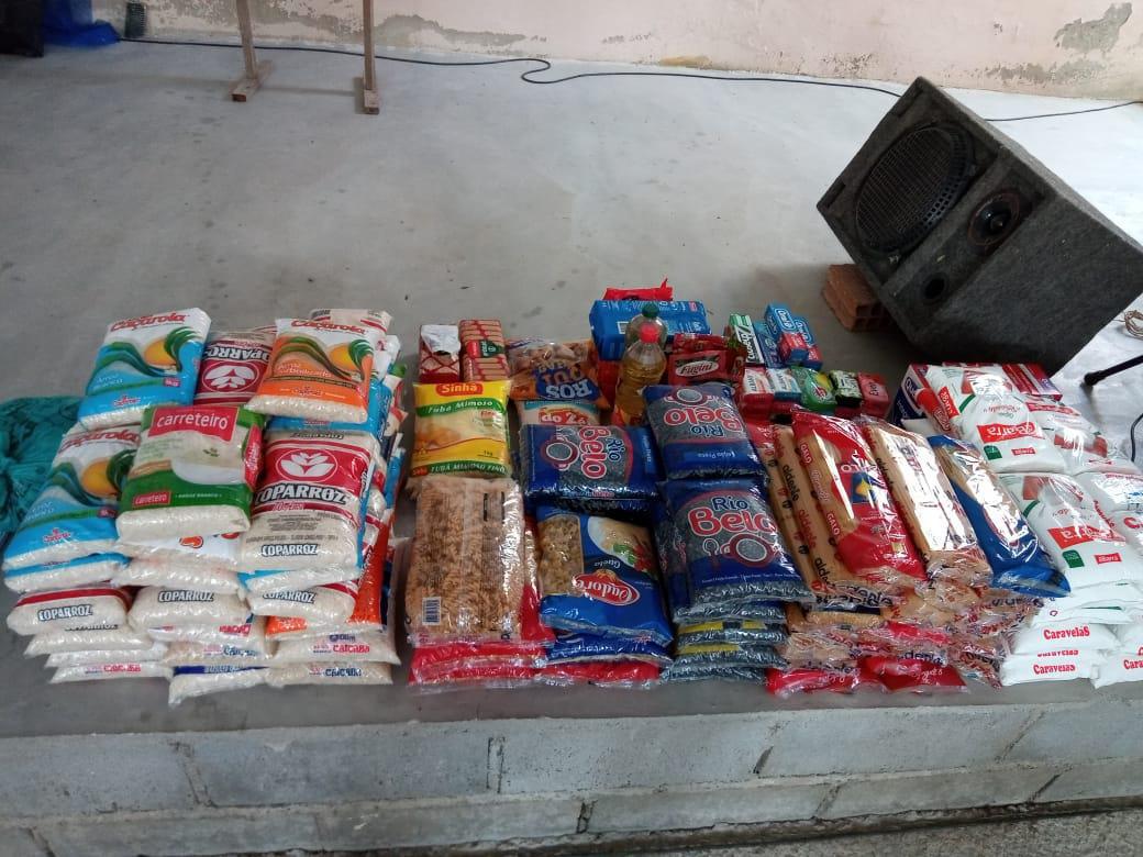23/05/21 arrecadação de alimentos