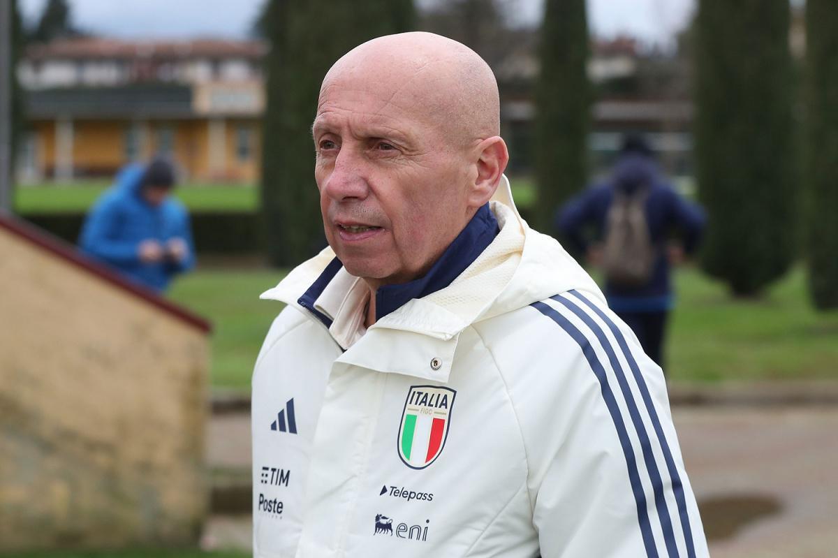 Pagine azzurre, Maurizio Viscidi 