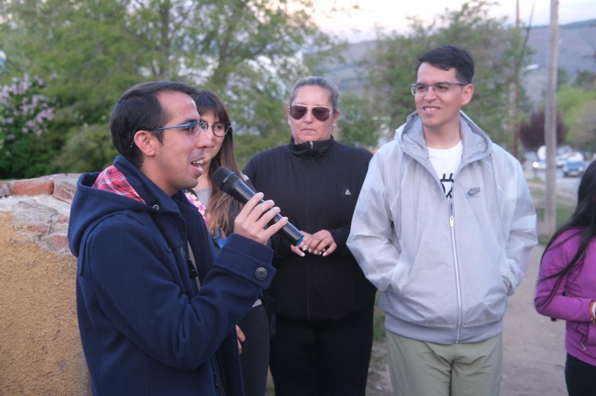 Aluminé de a pie  Aluminé de a pie