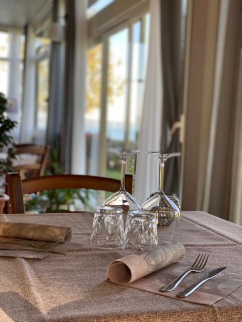 La Grata - The Grate La Grata - The Grate