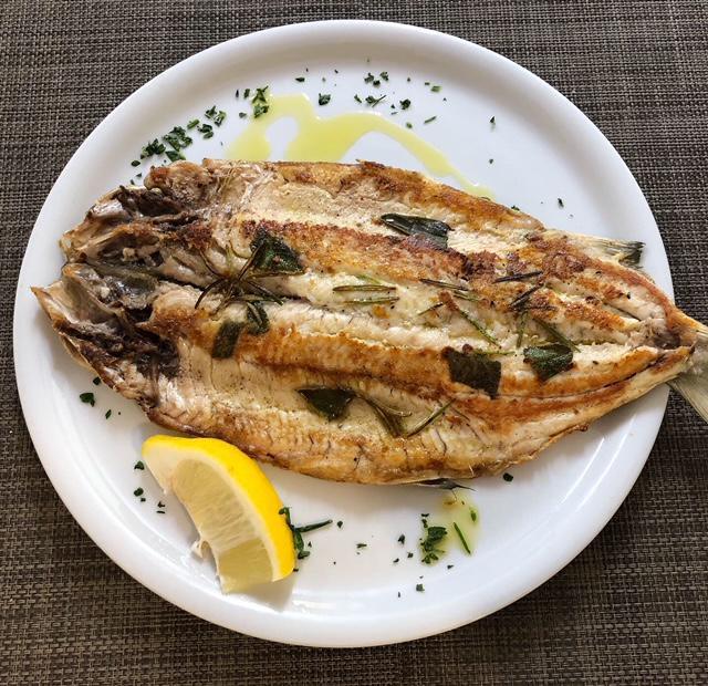 La Grata - The Grate La Grata - The Grate