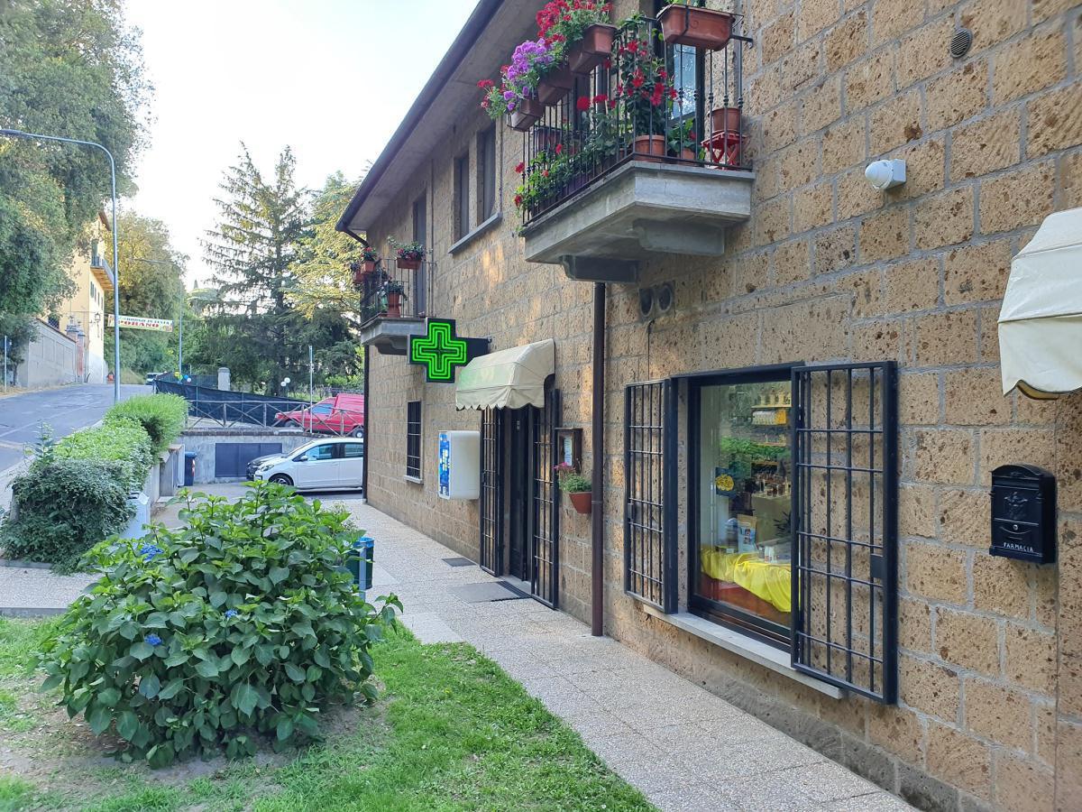 Farmacia Dragoni S.N.C. Di Dragoni Dr. Narciso & C. - Dragoni Pharmacy S.N.C. of Dr. Narciso Dragoni & Co. Farmacia Dragoni S.N.C. Di Dragoni Dr. Narciso & C. - Dragoni Pharmacy S.N.C. of Dr. Narciso Dragoni & Co.