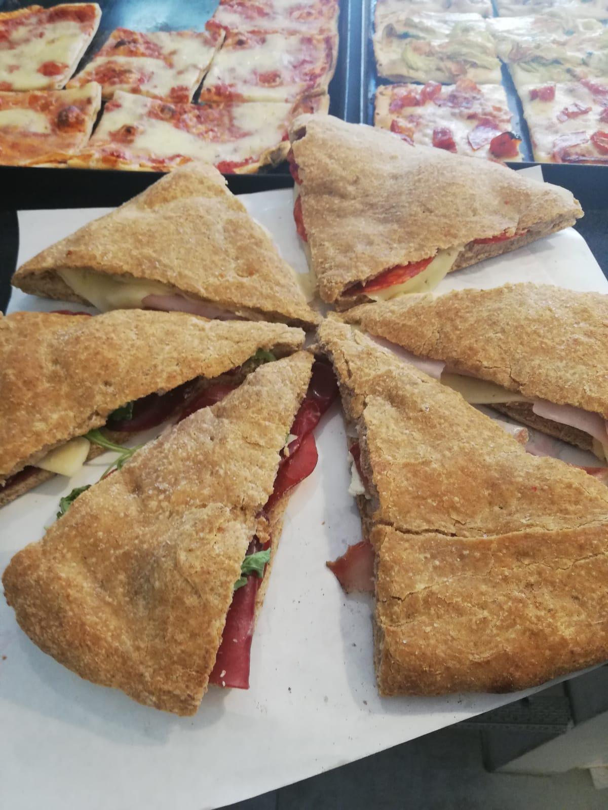 Lo spigolo Lo spigolo