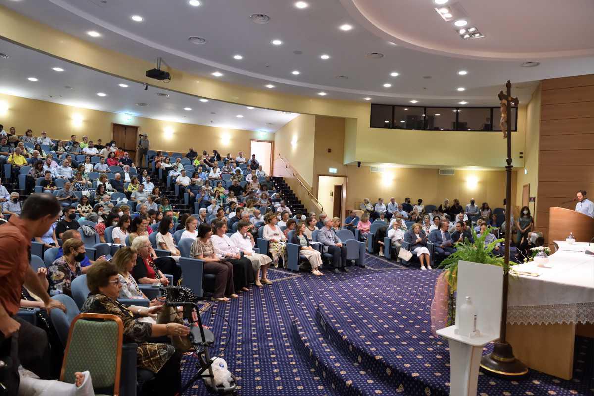 Associati: Esercizi spirituali 2022 Associati: Esercizi spirituali 2022