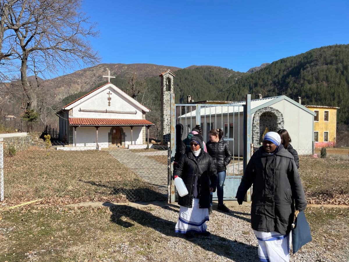 Viaggio missionario in Albania Viaggio missionario in Albania