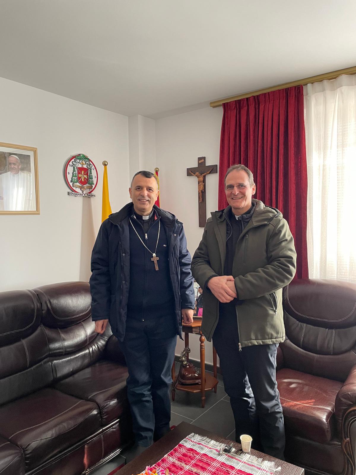 Viaggio missionario in Albania Viaggio missionario in Albania