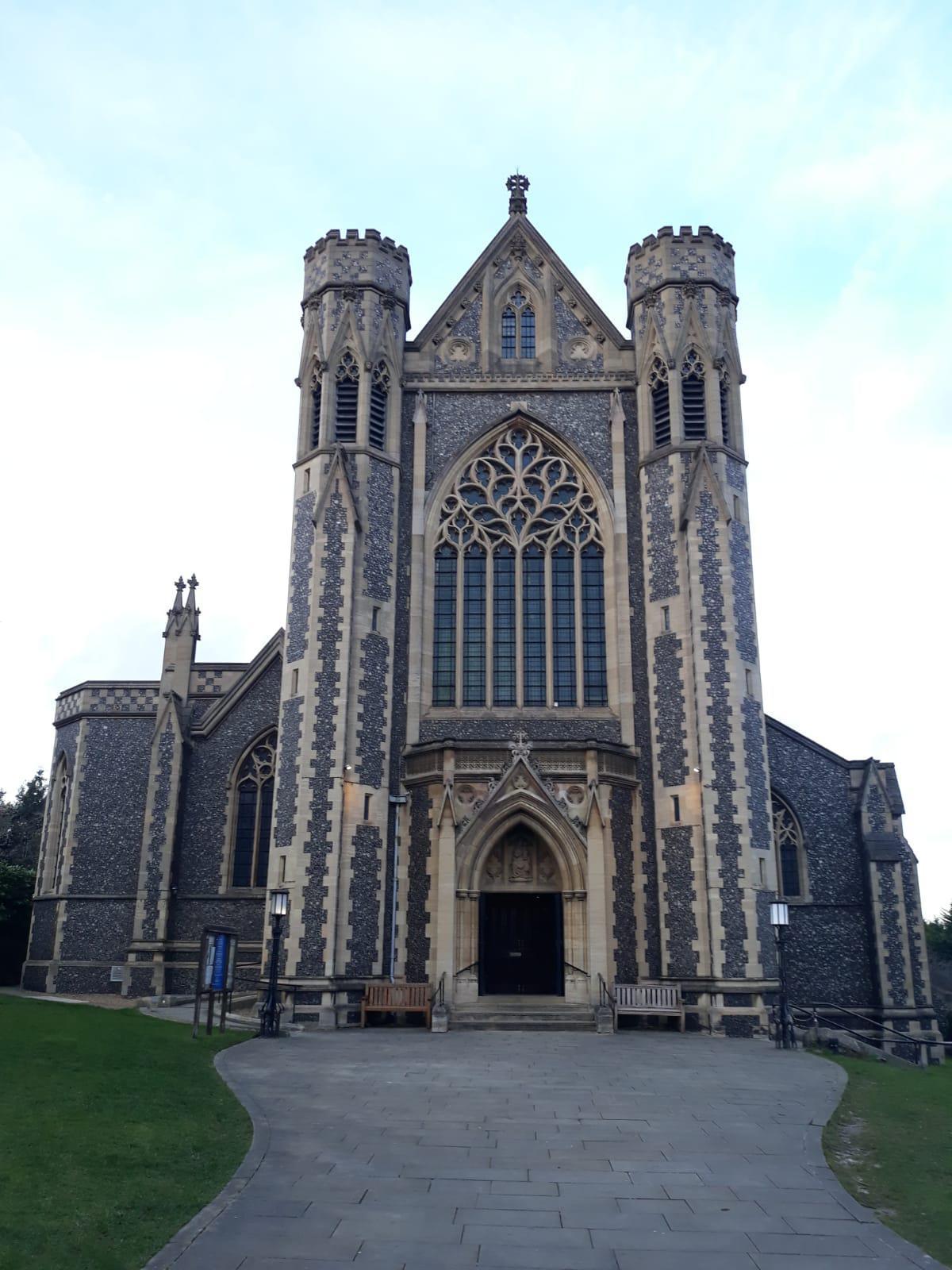 Viaggio missionario a Londra Viaggio missionario a Londra