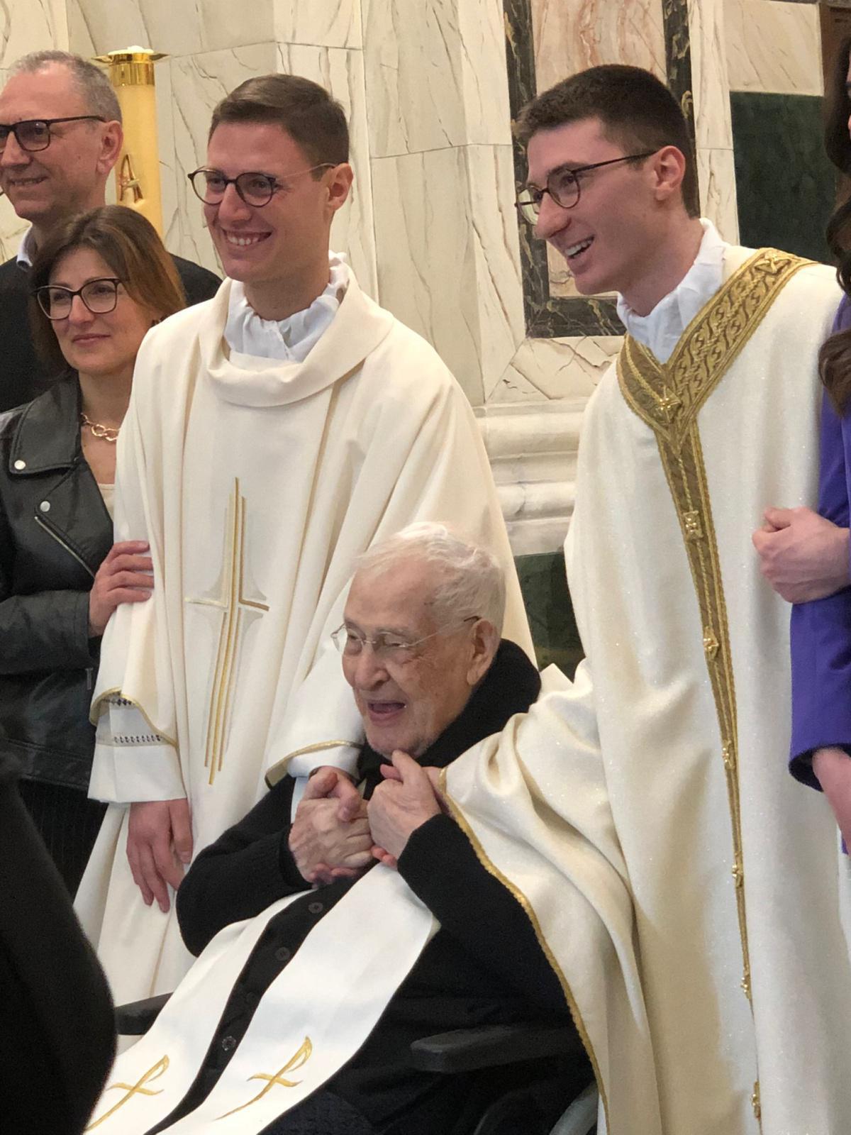 Don Cosimo e don Michele sacerdoti per sempre! Don Cosimo e don Michele sacerdoti per sempre!