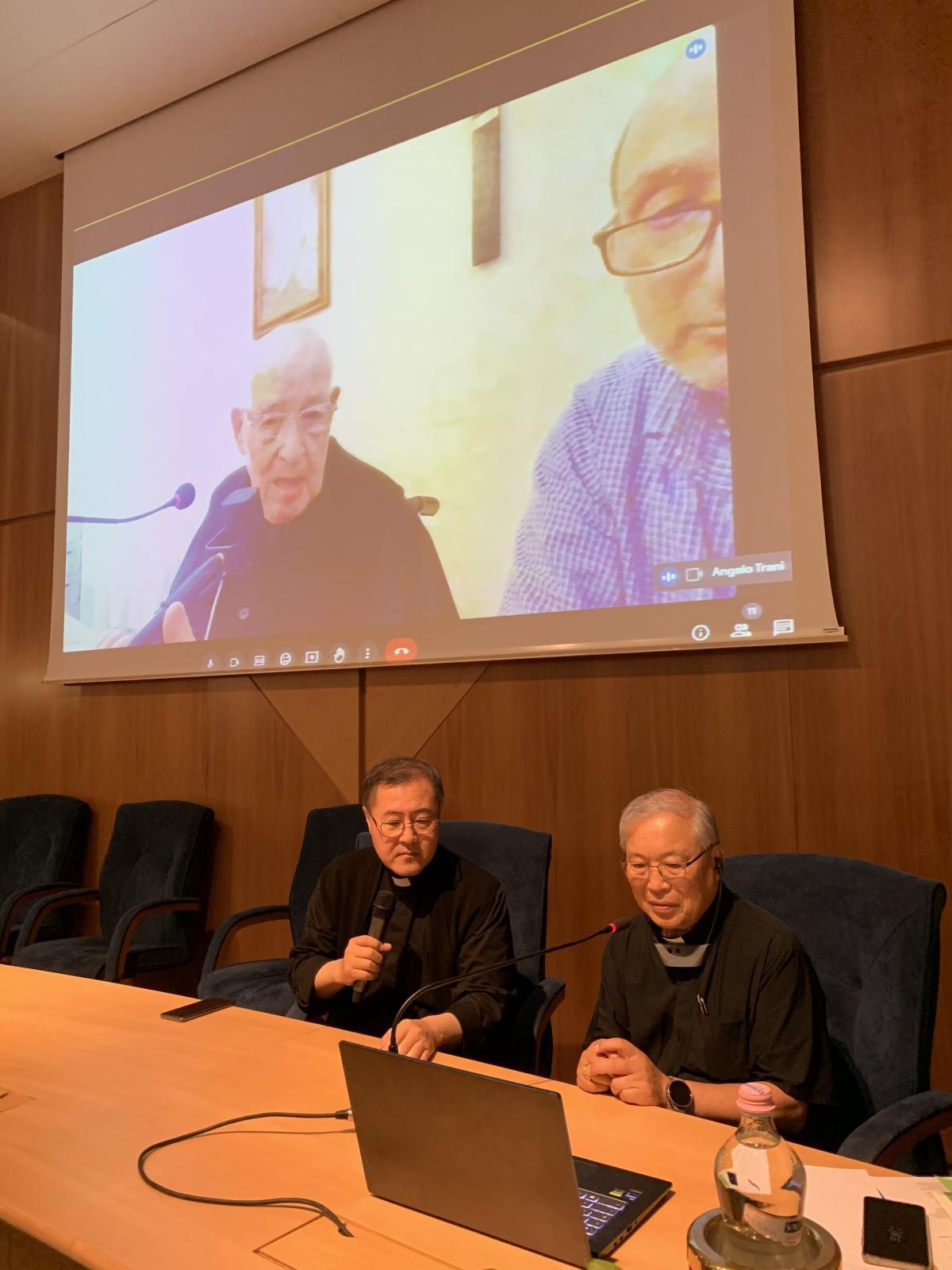 Condivisione Spirituale e Cammino di Speranza: I Momenti Salienti degli Esercizi Spirituali con il Padre Fondatore Condivisione Spirituale e Cammino di Speranza: I Momenti Salienti degli Esercizi Spirituali con il Padre Fondatore