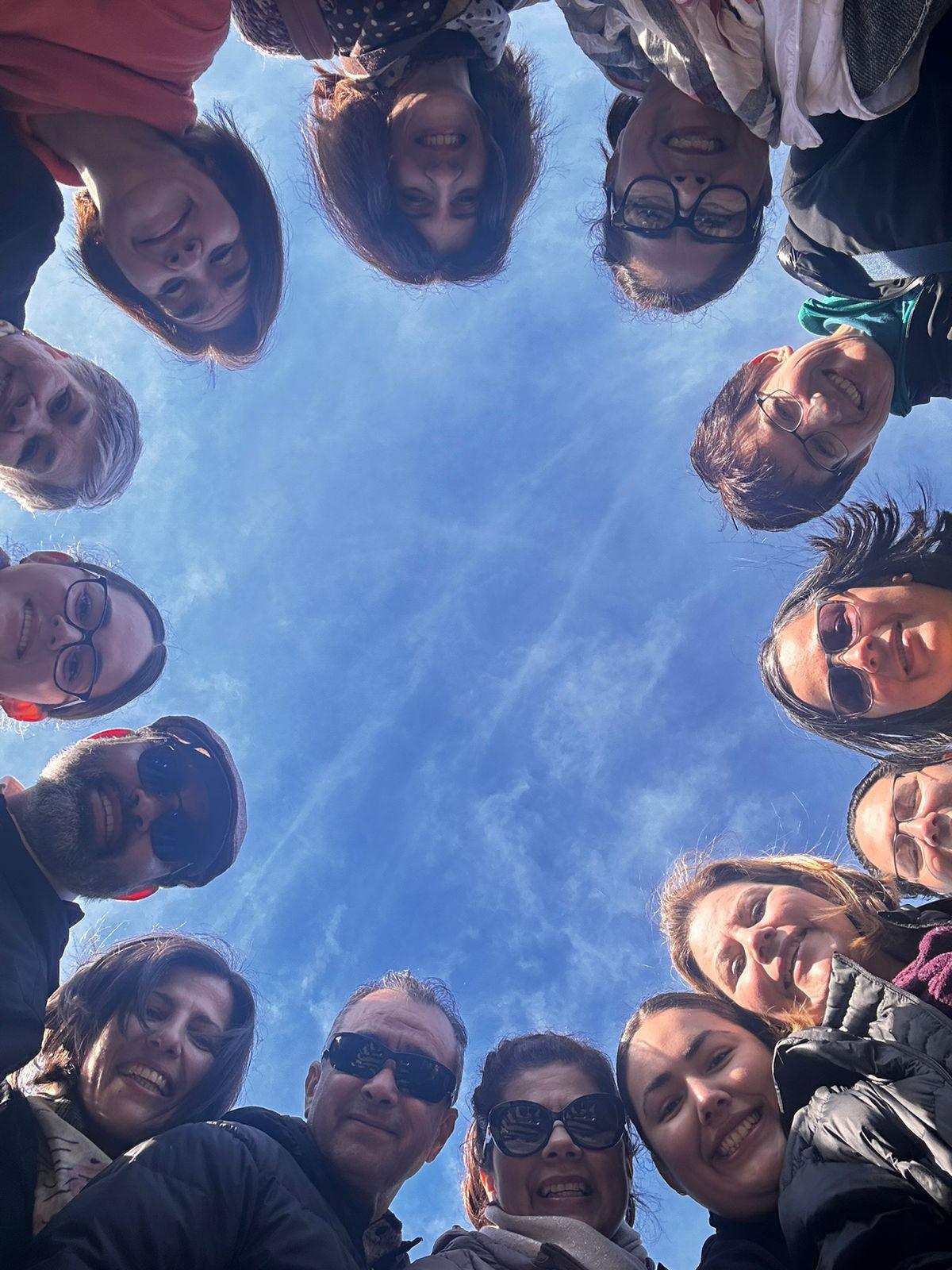 "¡Bienvenidos Siervos!" "¡Bienvenidos Siervos!"