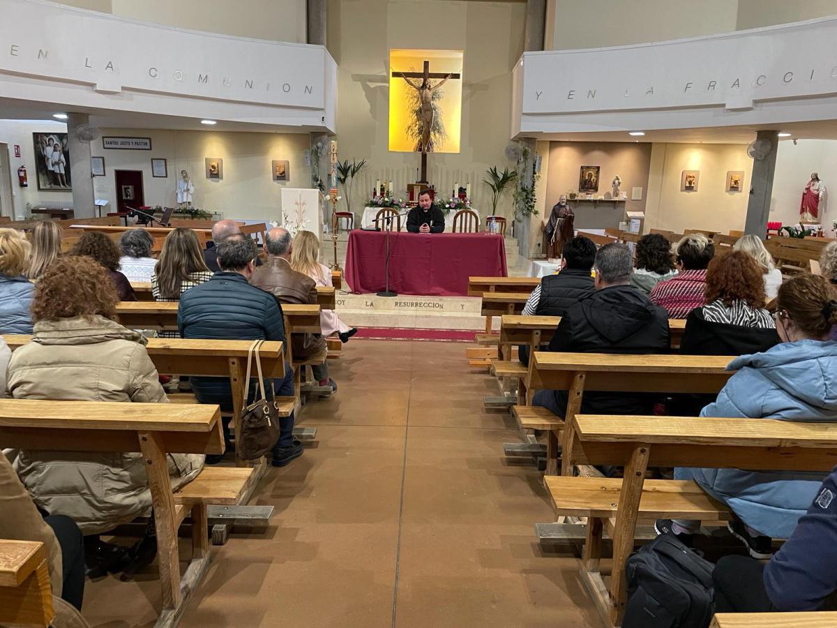 Un abbraccio di cuori disponibili, riscaldati dal nostro carisma. La missione in Spagna Un abbraccio di cuori disponibili, riscaldati dal nostro carisma. La missione in Spagna