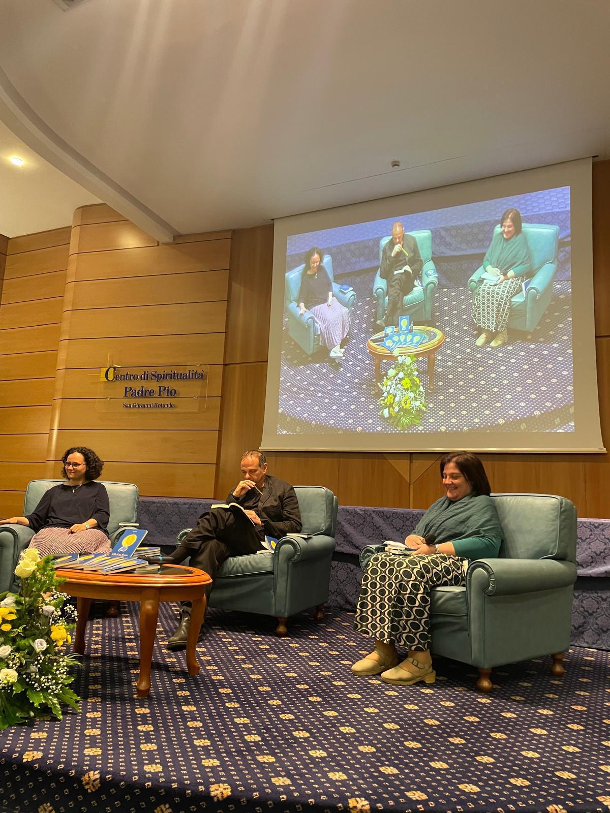 Le Serve della Sofferenza in rapporto alla Chiesa oggi Le Serve della Sofferenza in rapporto alla Chiesa oggi