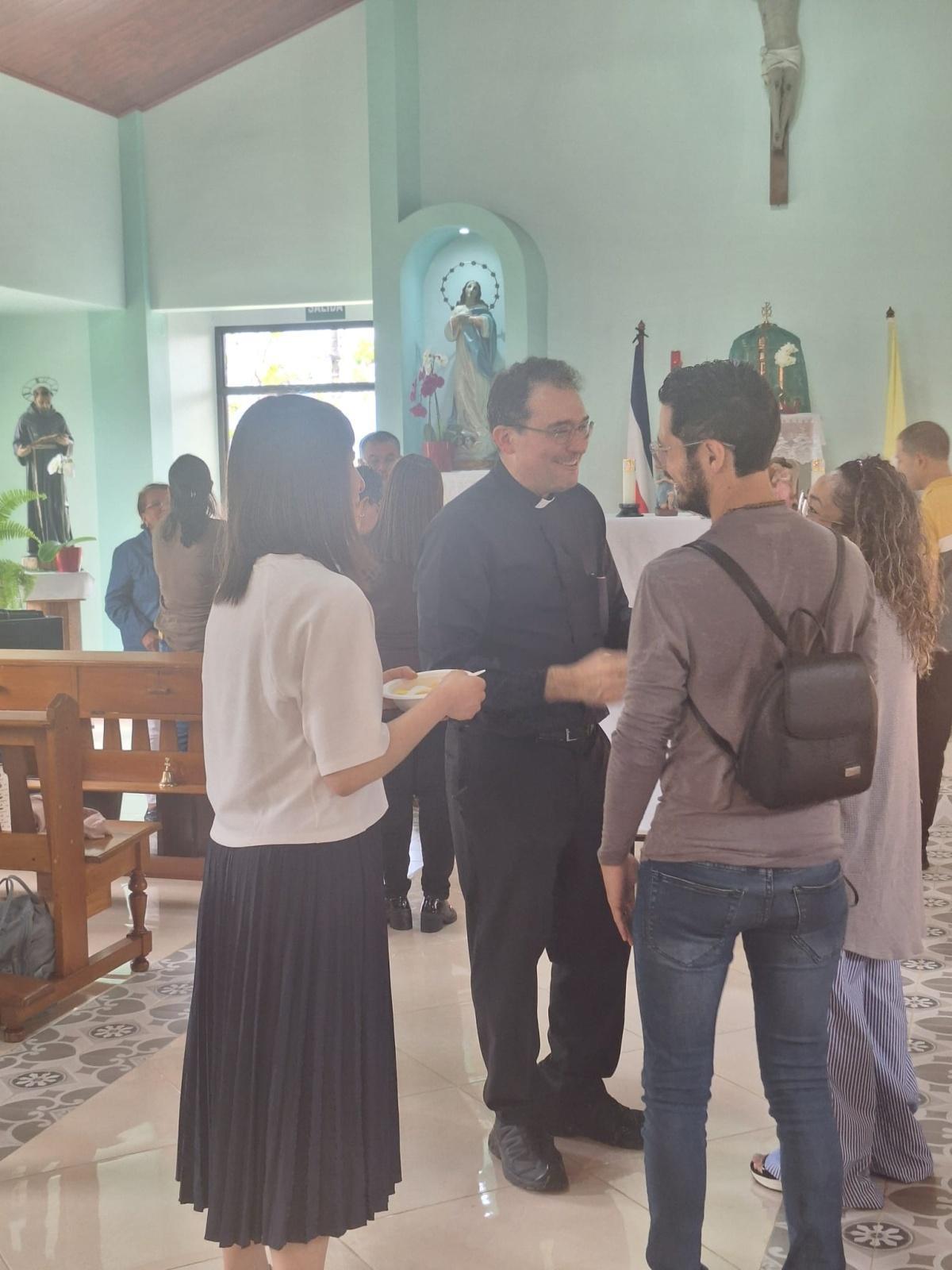 I Servi della Sofferenza in Costa Rica