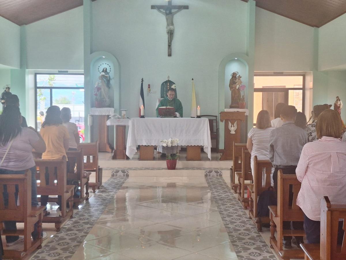 I Servi della Sofferenza in Costa Rica