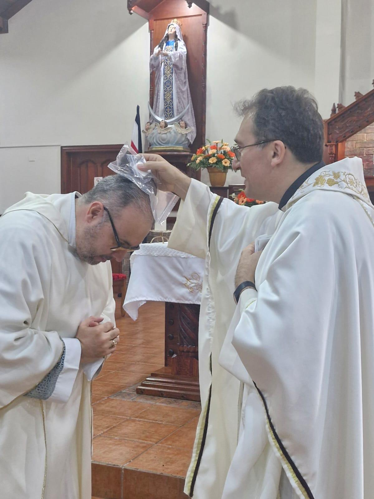 I Servi della Sofferenza in Costa Rica