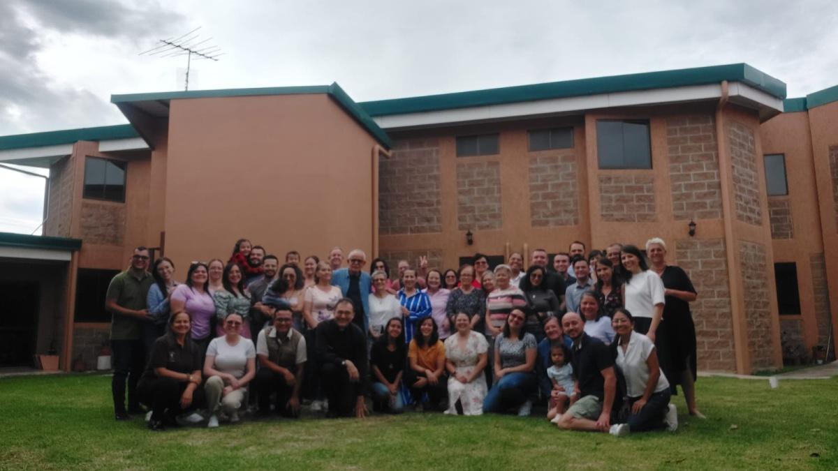 I Servi della Sofferenza in Costa Rica