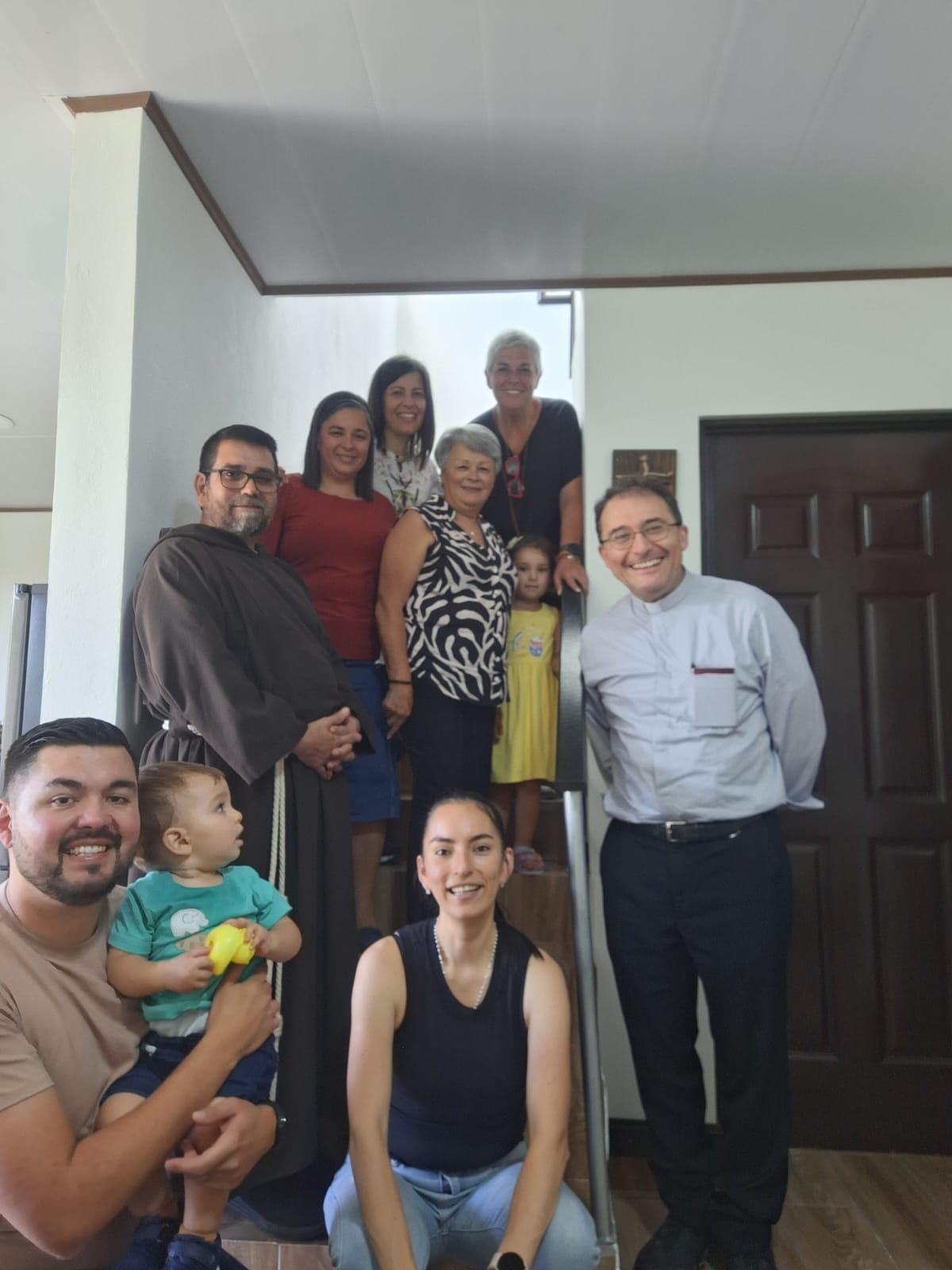 I Servi della Sofferenza in Costa Rica