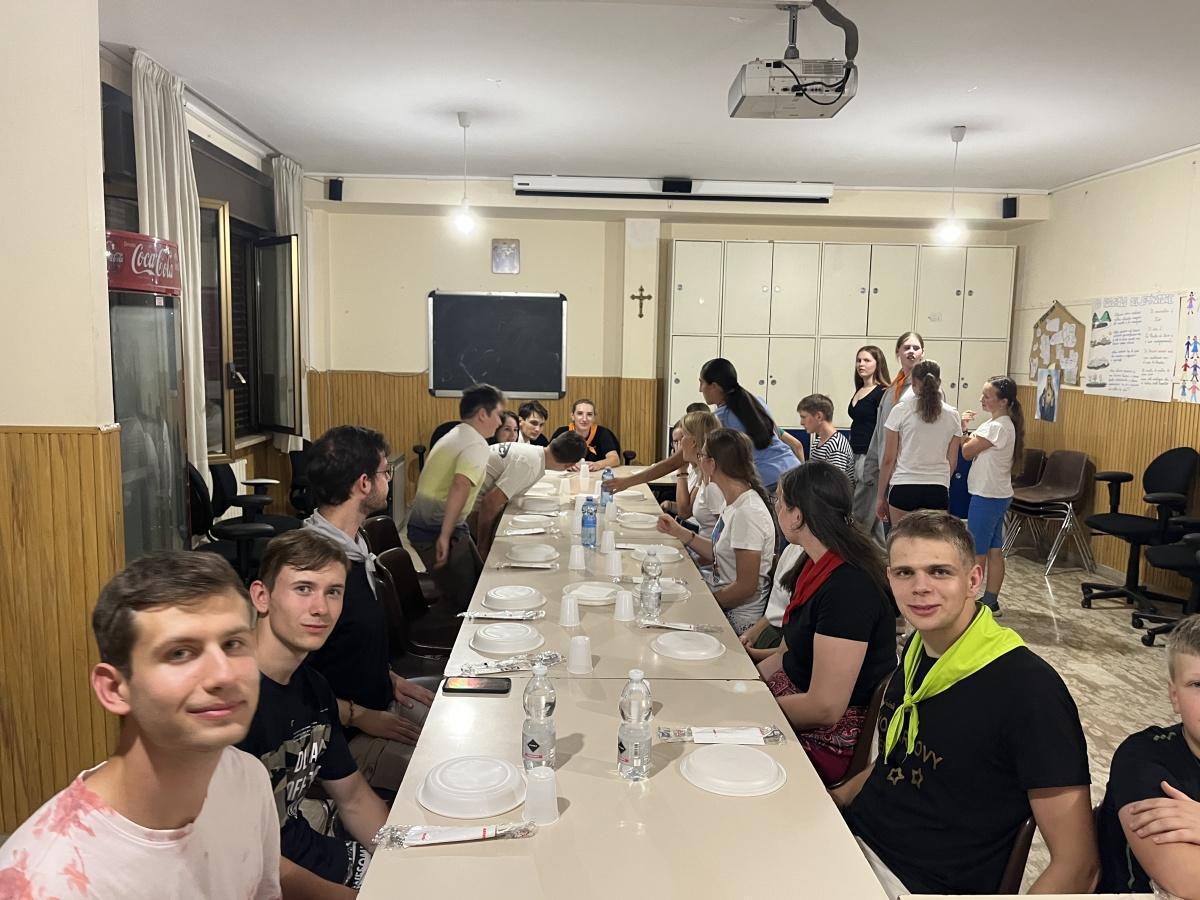 Un fine settimana internazionale insieme ai Santi di oggi Un fine settimana internazionale insieme ai Santi di oggi