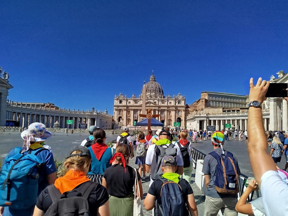 Un fine settimana internazionale insieme ai Santi di oggi Un fine settimana internazionale insieme ai Santi di oggi