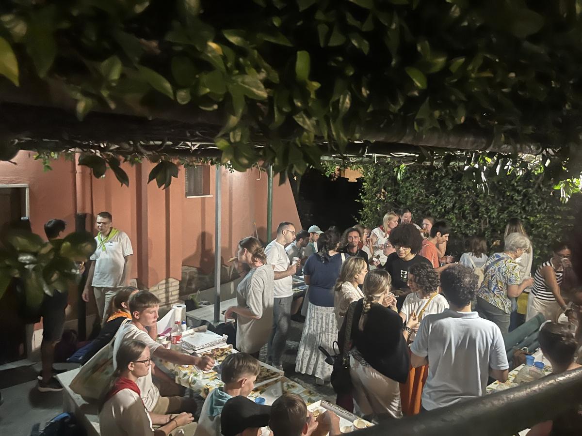 Un fine settimana internazionale insieme ai Santi di oggi Un fine settimana internazionale insieme ai Santi di oggi