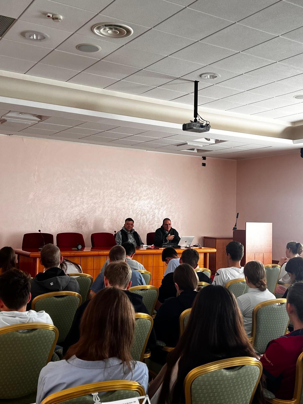 Jugendwallfahrt nach Assisi und San Giovanni Rotondo 6.–11. Oktober 2025 Jugendwallfahrt nach Assisi und San Giovanni Rotondo 6.–11. Oktober 2025