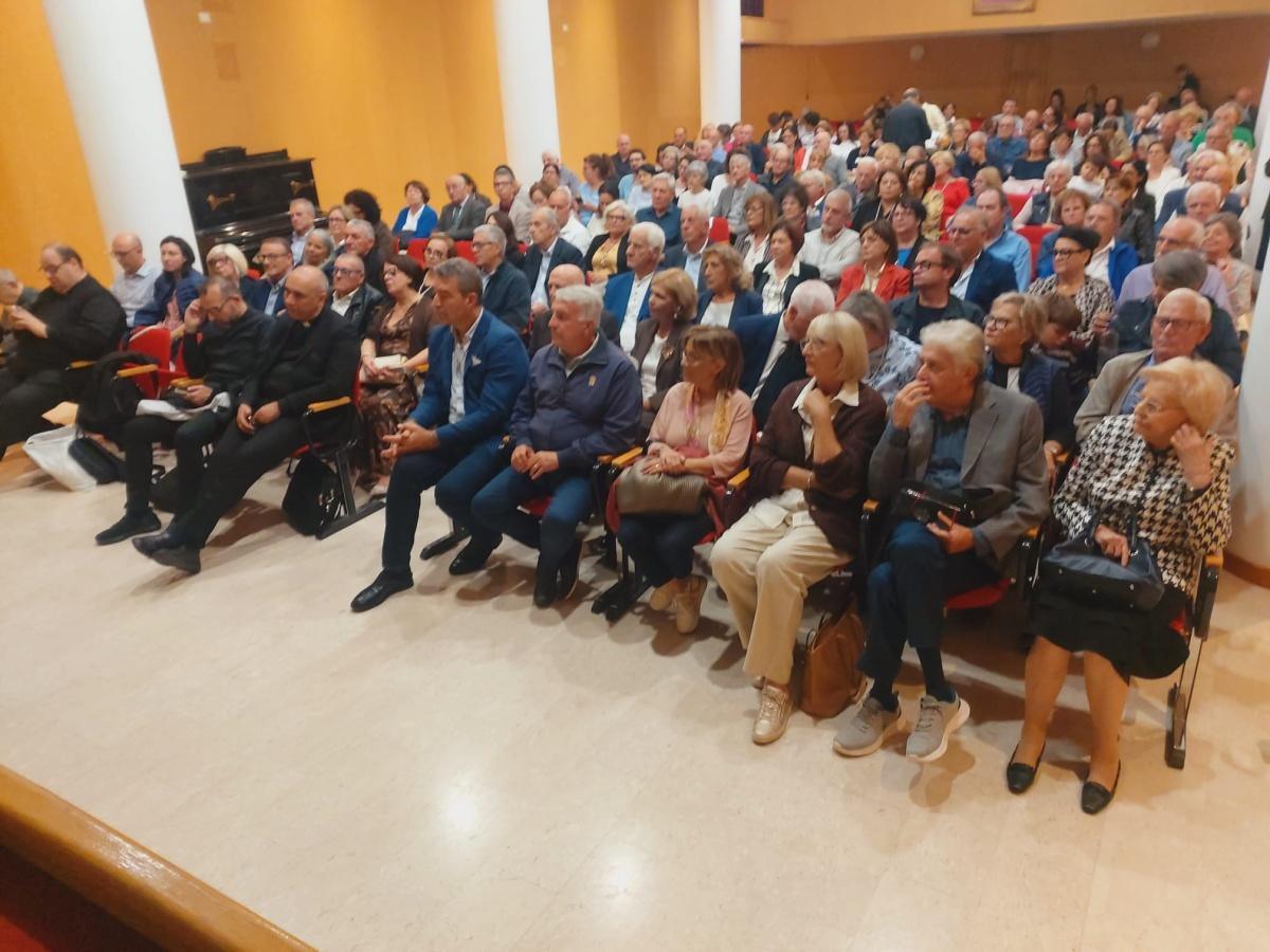 Celebrazione in onore di Mons. Pierino Galeone: una serata di fede, memoria e comunità a San Giorgio Ionico