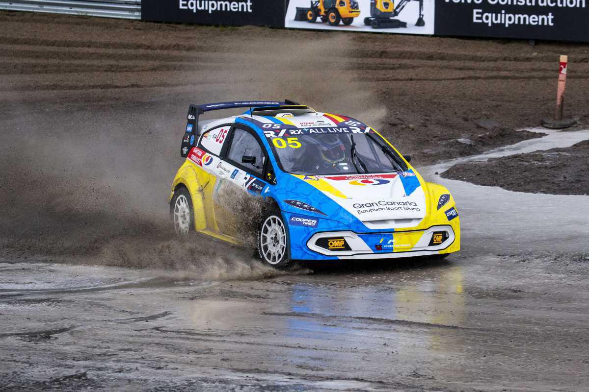 Pablo Suárez y Laia Sanz destacan en el Rallycross de Suecia