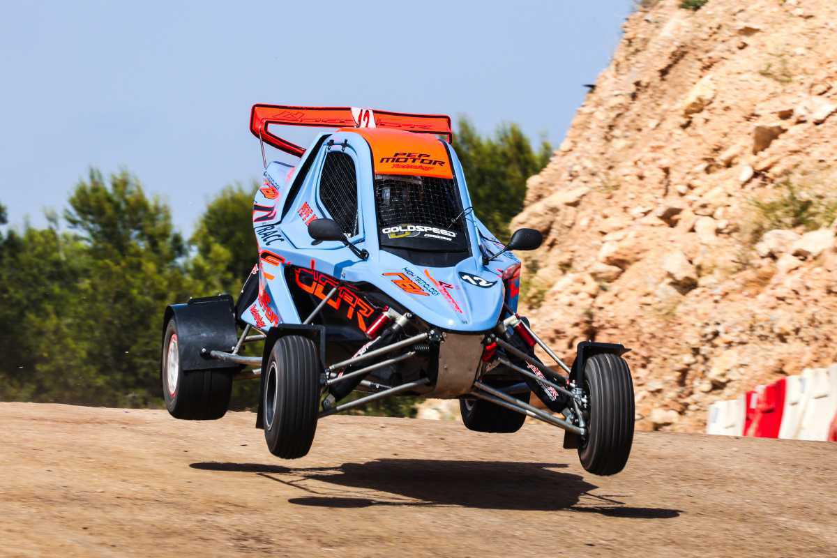 Calafat y Kotarr completan la temporada inaugural de la CERX Calafat y Kotarr completan la temporada inaugural de la CERX