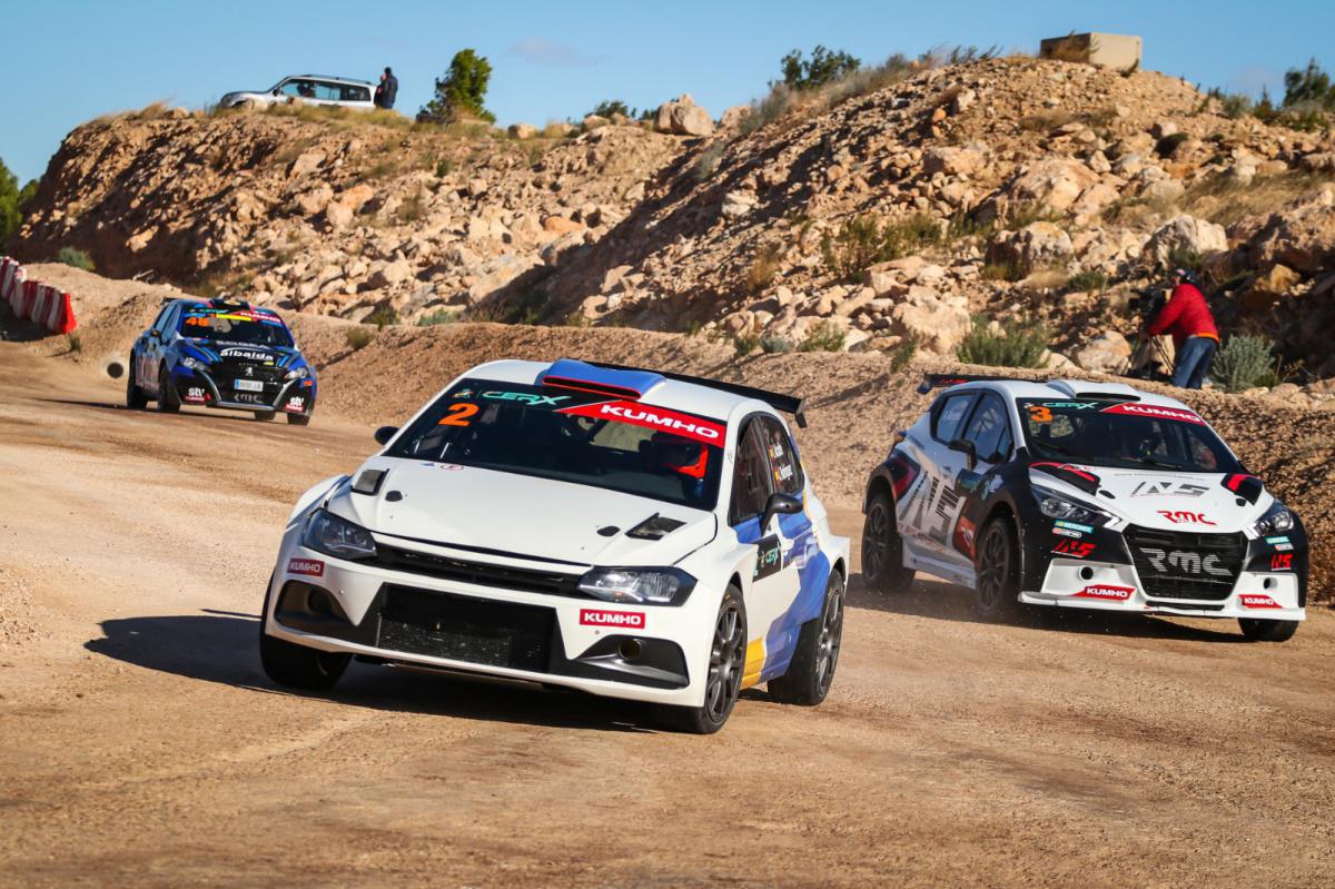 Roberto Méndez culmina la temporada de la CERX consiguiendo la victoria en Calafat Roberto Méndez culmina la temporada de la CERX consiguiendo la victoria en Calafat