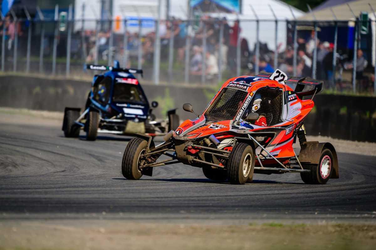 Óscar Fuertes logra un nuevo podio en la RallyX Euro League en Valkenswaard