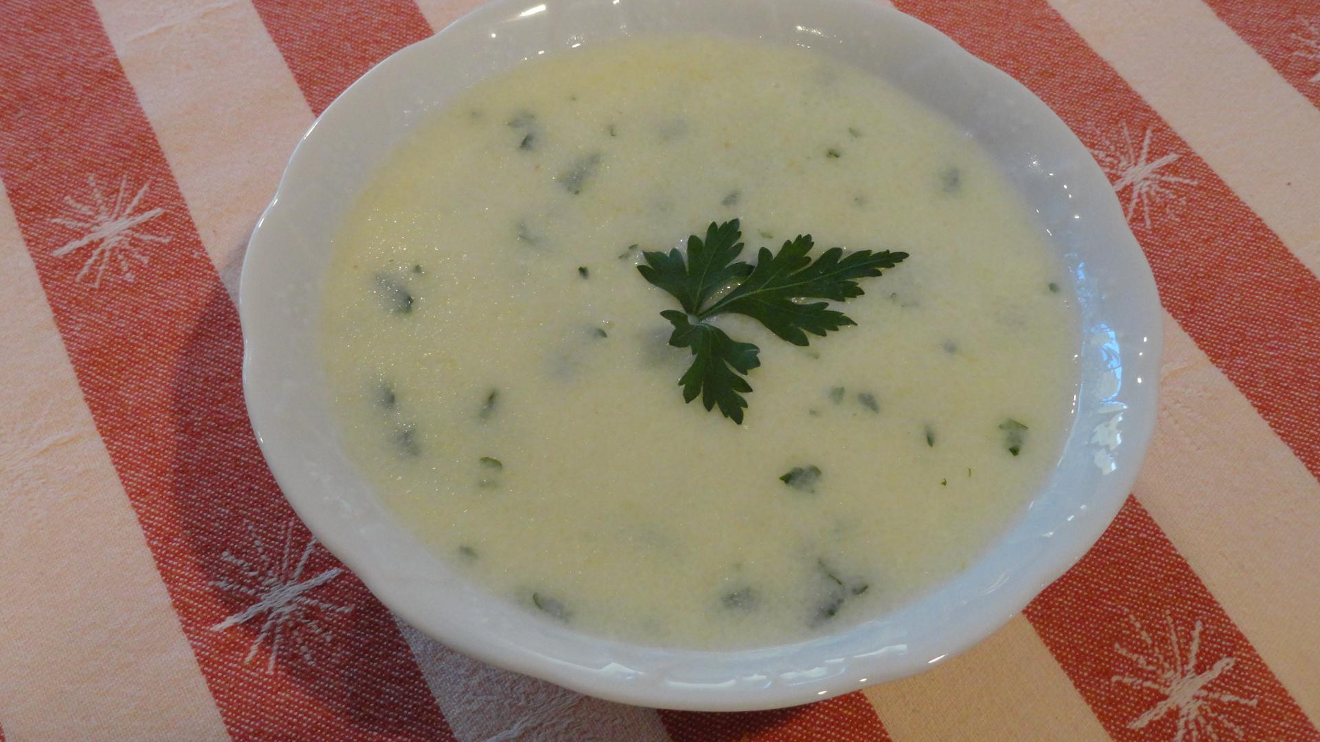 Soupe de semoule au persil