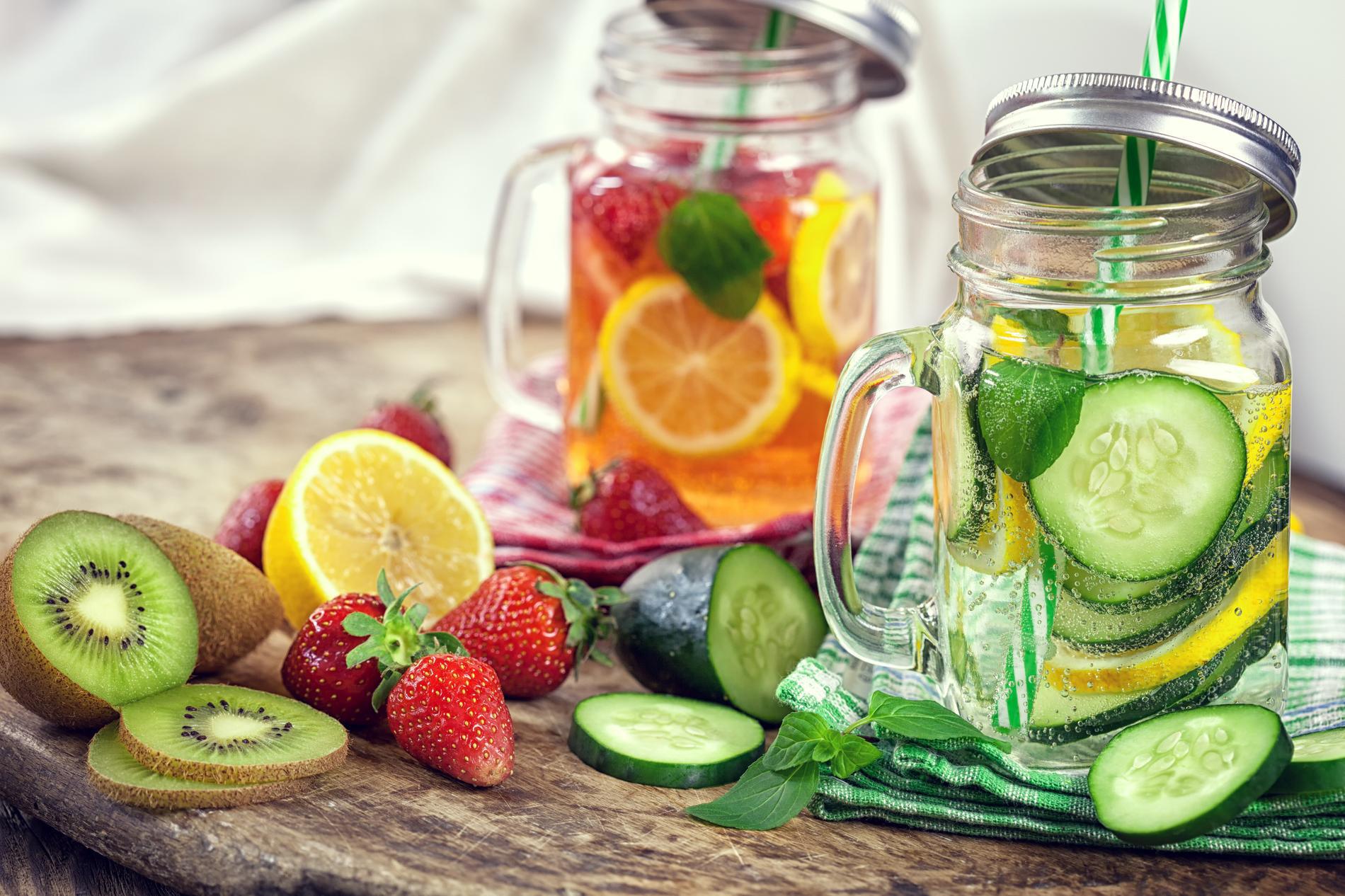 Eaux détox : entre bienfaits et mythes