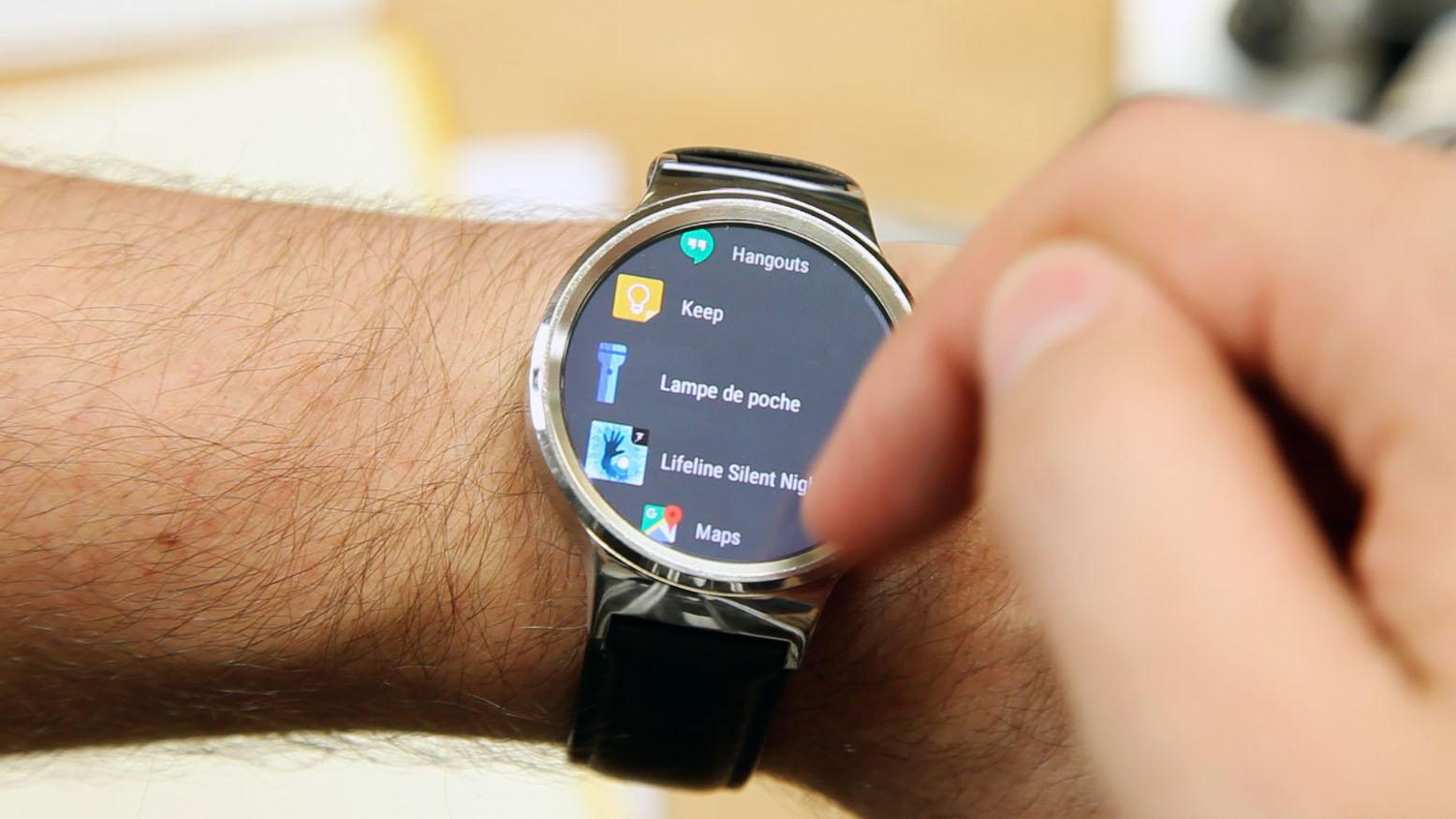 Facebook va lancer une montre connectée