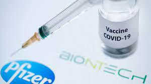 Macron met au ban des millions de non-vaccinés
