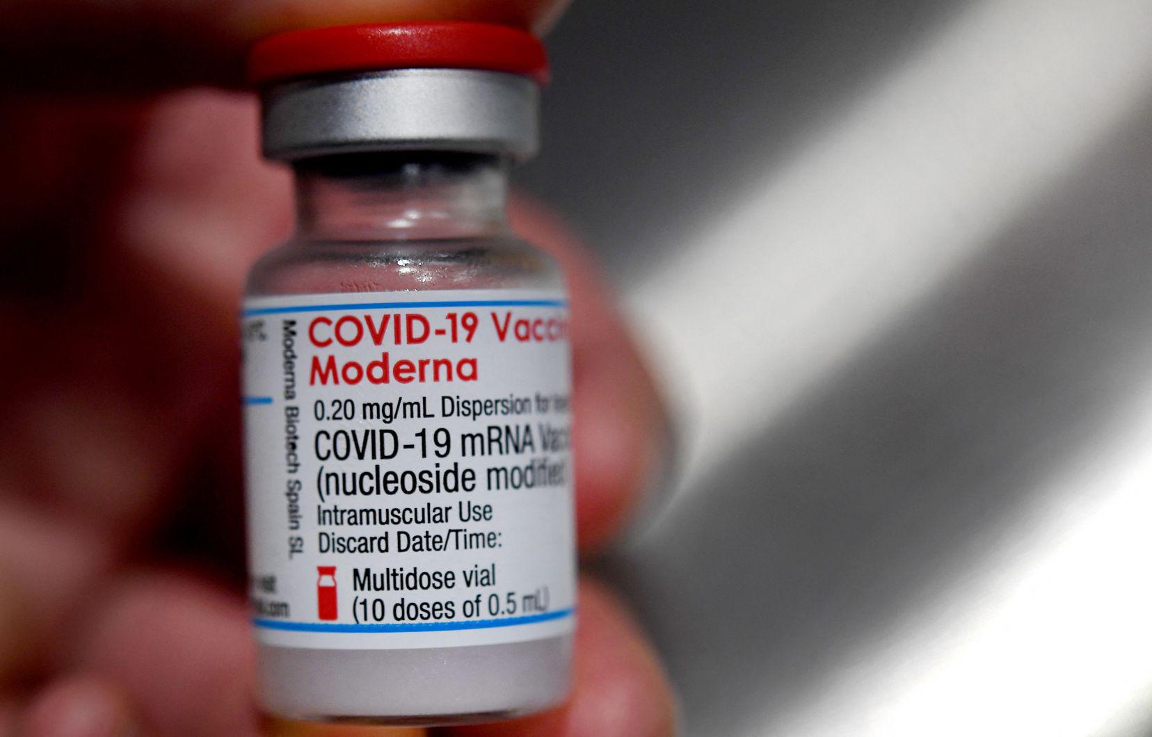 Moderna développe un vaccin booster 2-en-1 "Covid et grippe"