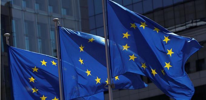 Le double-jeu à triple bande de l’UE