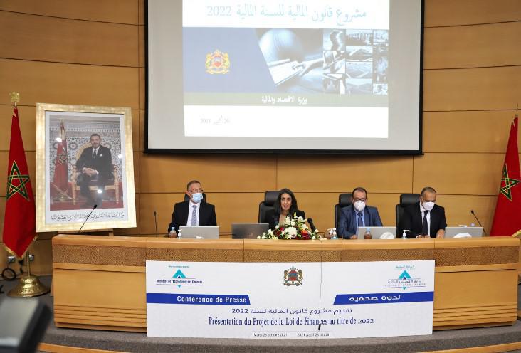 Emprunt national & Sortie à l’international en mode PLF 2022