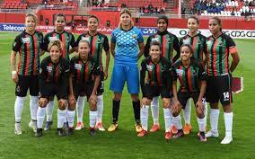L'équipe de l'ASFAR , fierté du football féminin au Maroc 