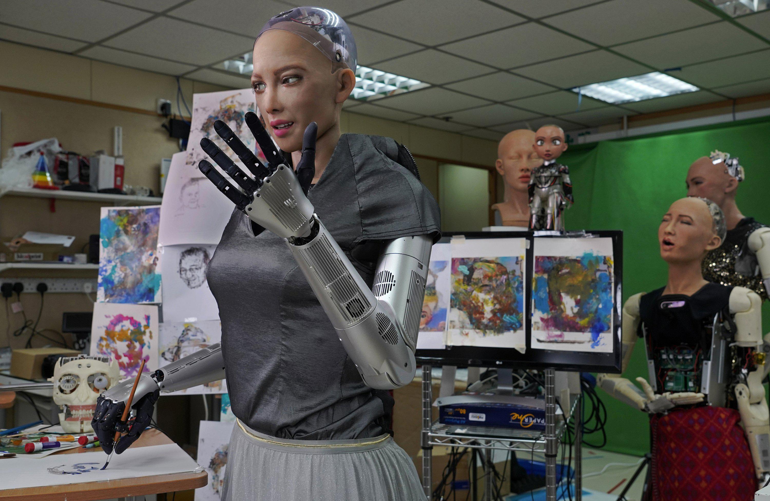 Sophia, le robot humanoïde, devient un NFT vendu aux enchères