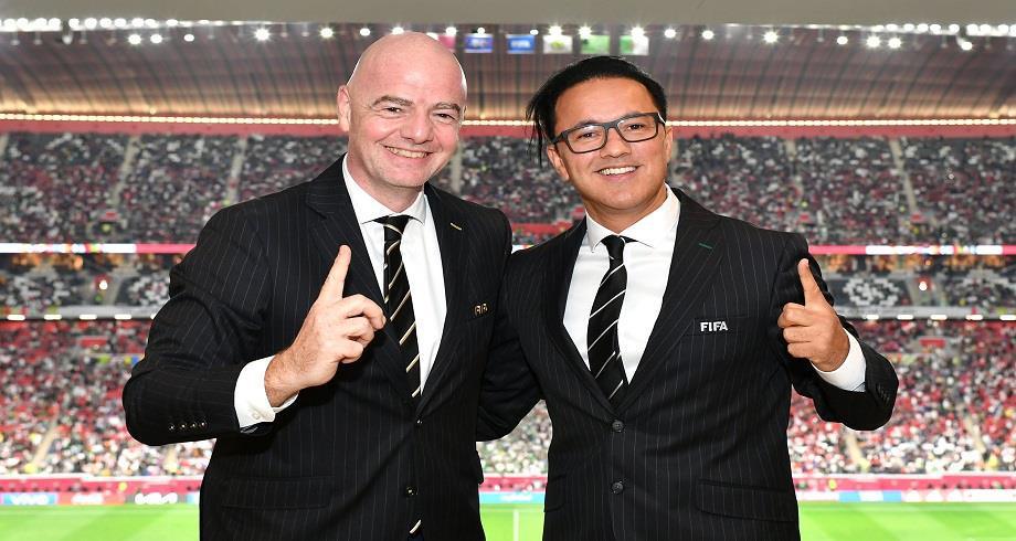 FIFA : RedOne "Directeur exécutif divertissement"