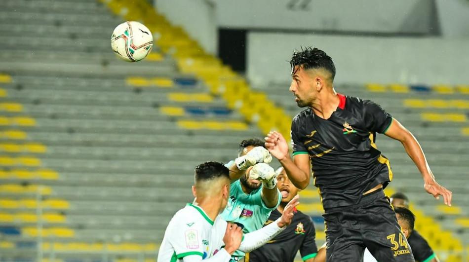 Botola Pro-Covid-19 : Le classico AS FAR-Raja reporté à une date ultérieure