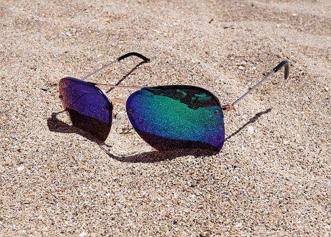 Comment bien prendre soin de ses lunettes ?