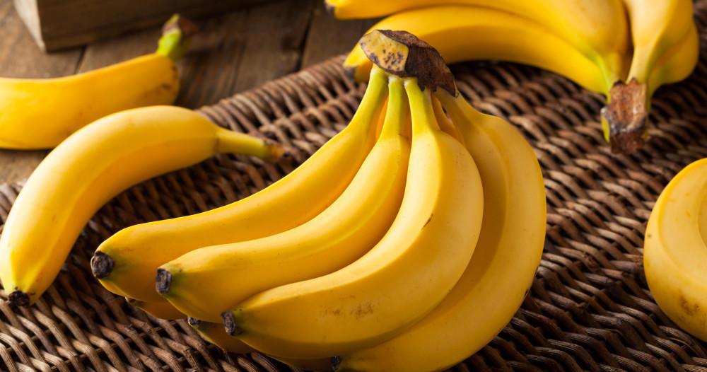 L’astuce efficace pour ressusciter une plante avec une peau de banane