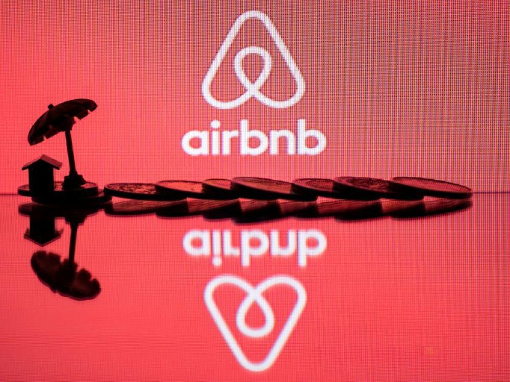 Airbnb interdit définitivement les fêtes dans ses logements