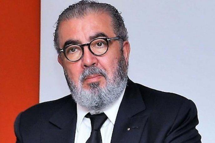 Accusé, taisez-vous !