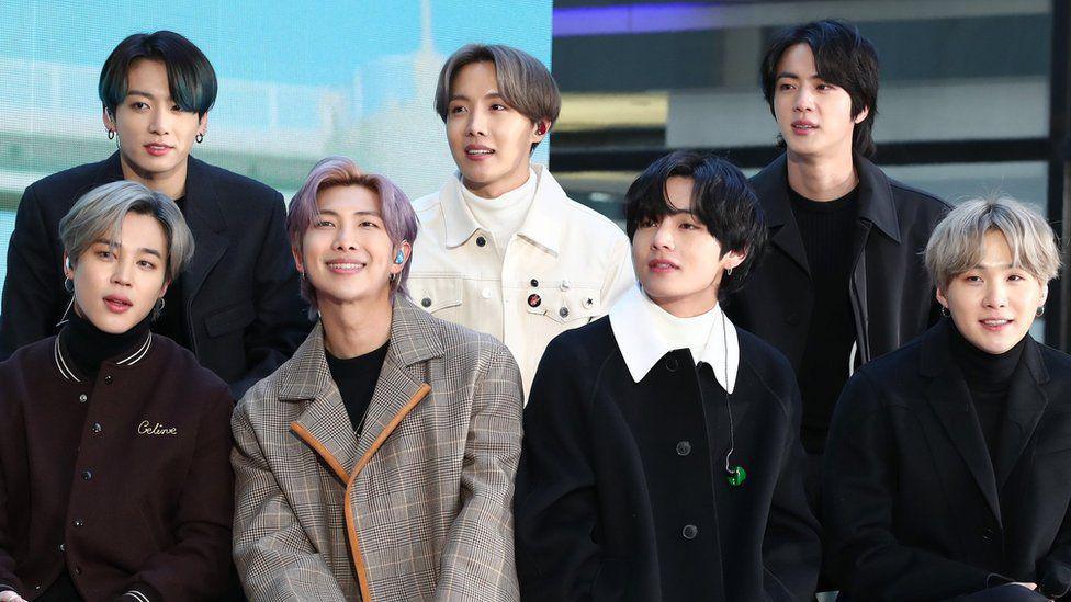 Les membres du groupe de K-pop BTS feront leur service militaire, selon leur agent